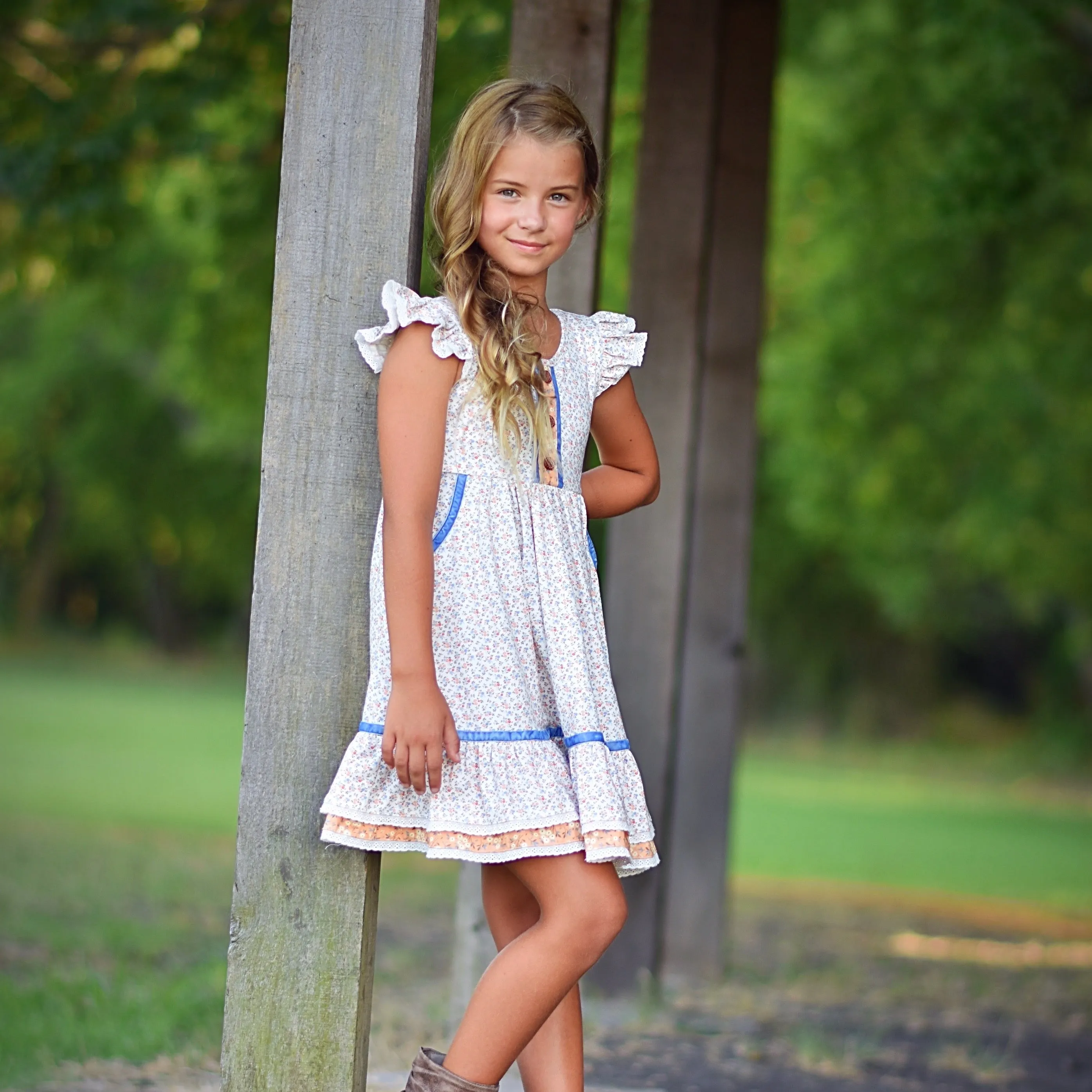 Sunrise Twirl  Shorties set size 6
