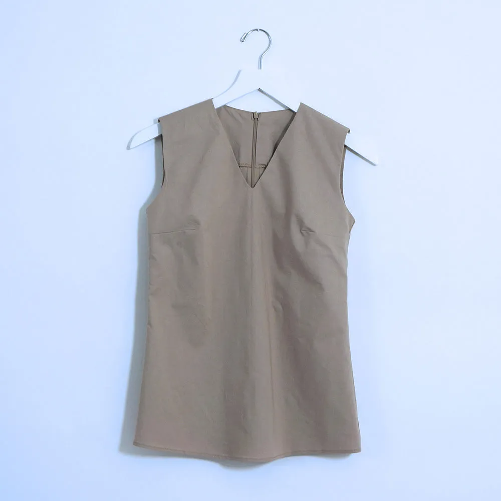 Tan Cotton Sleeveless V Loose Top | ALPHONSINA