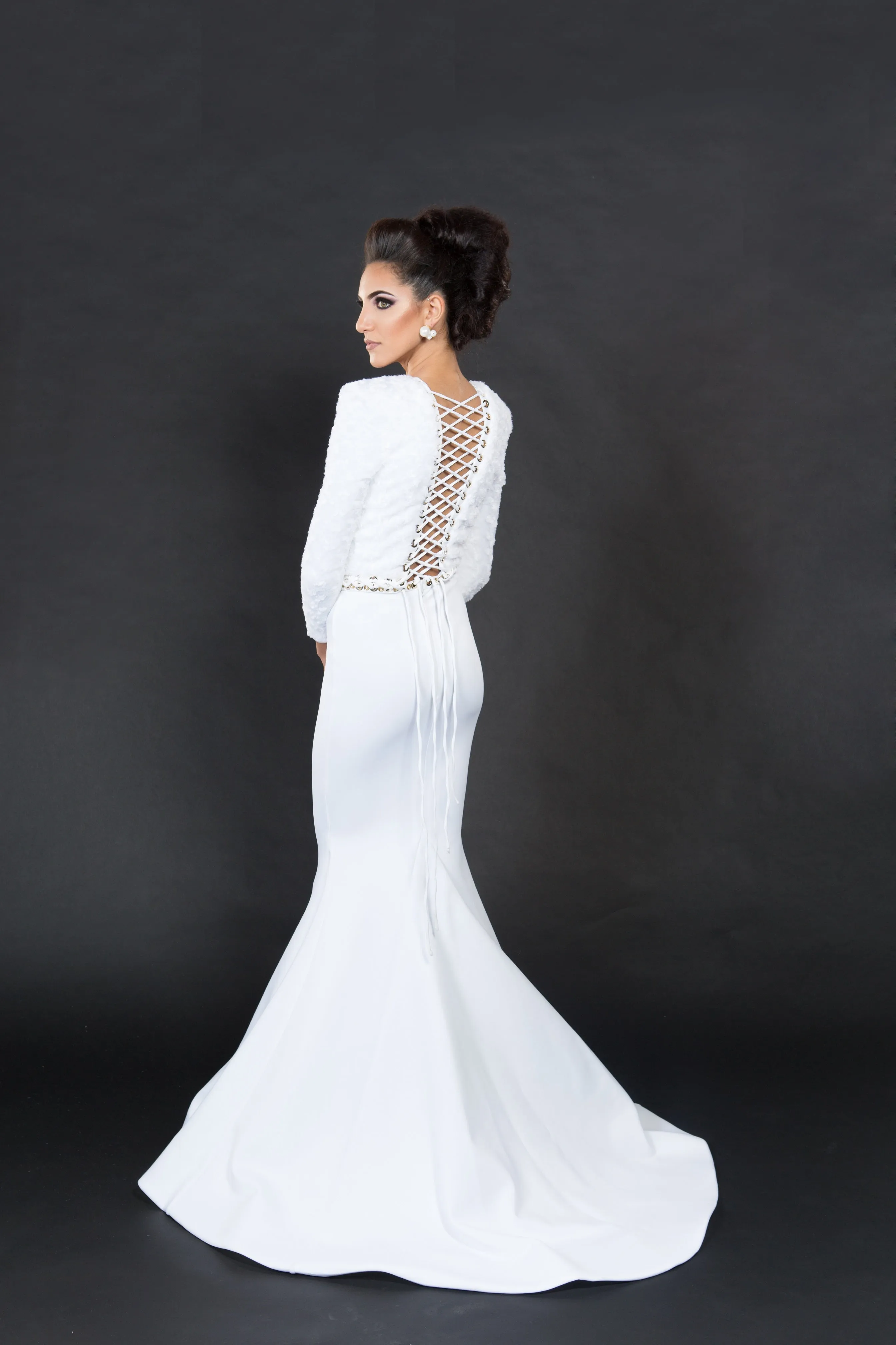 TEMPTATION Look 18
