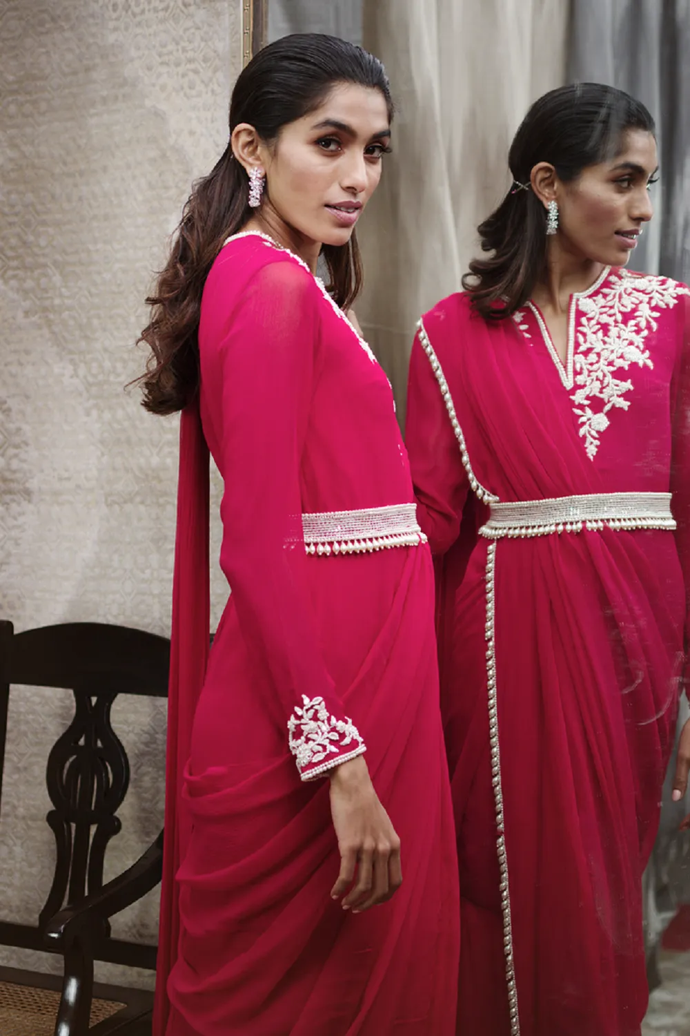 The Avizah Sari