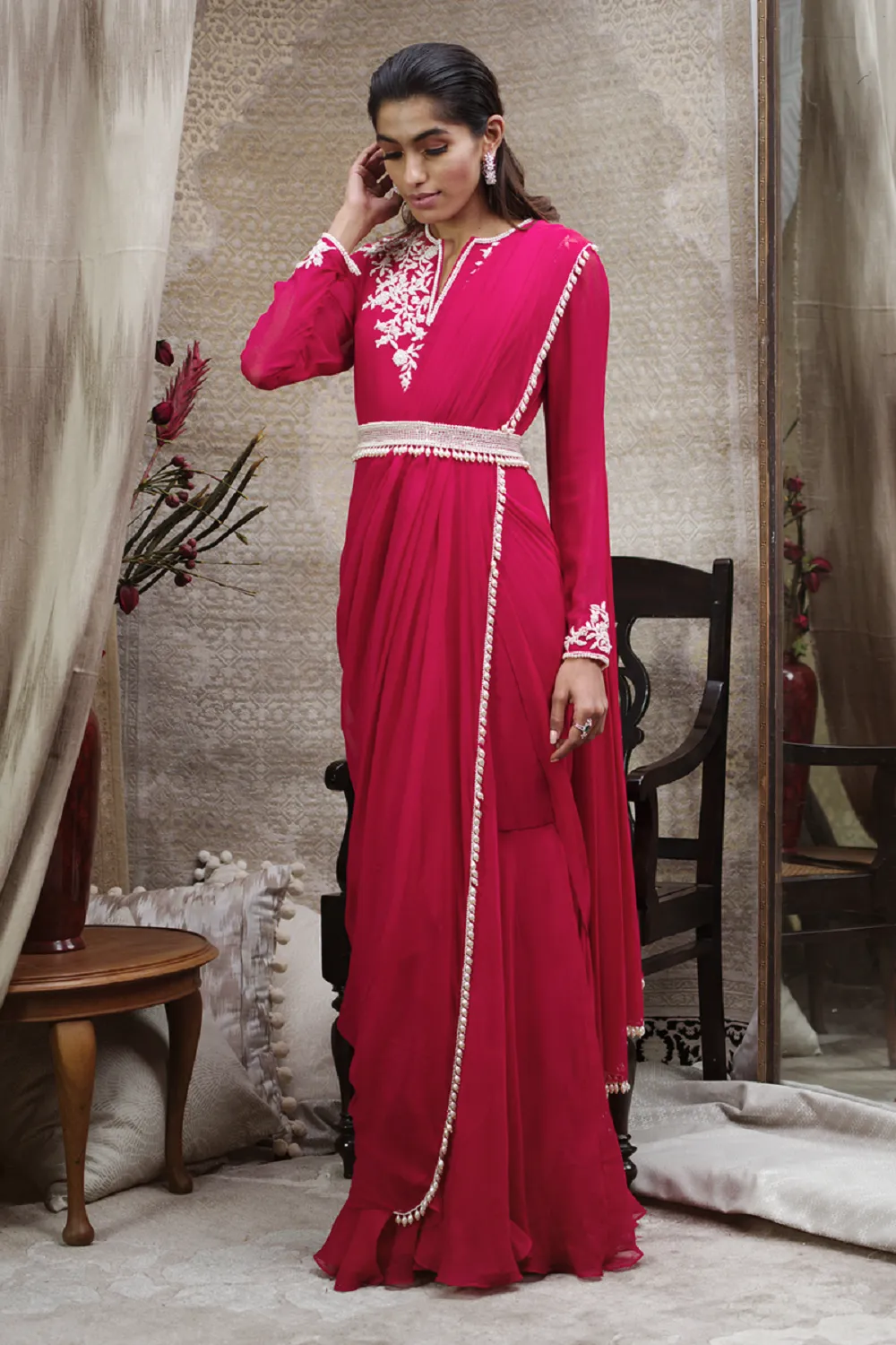 The Avizah Sari