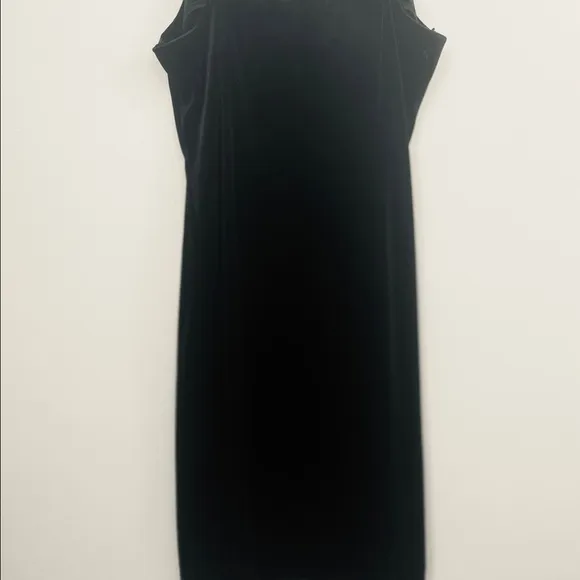The little Black Velvet Dress by Forever 21  Sz M.