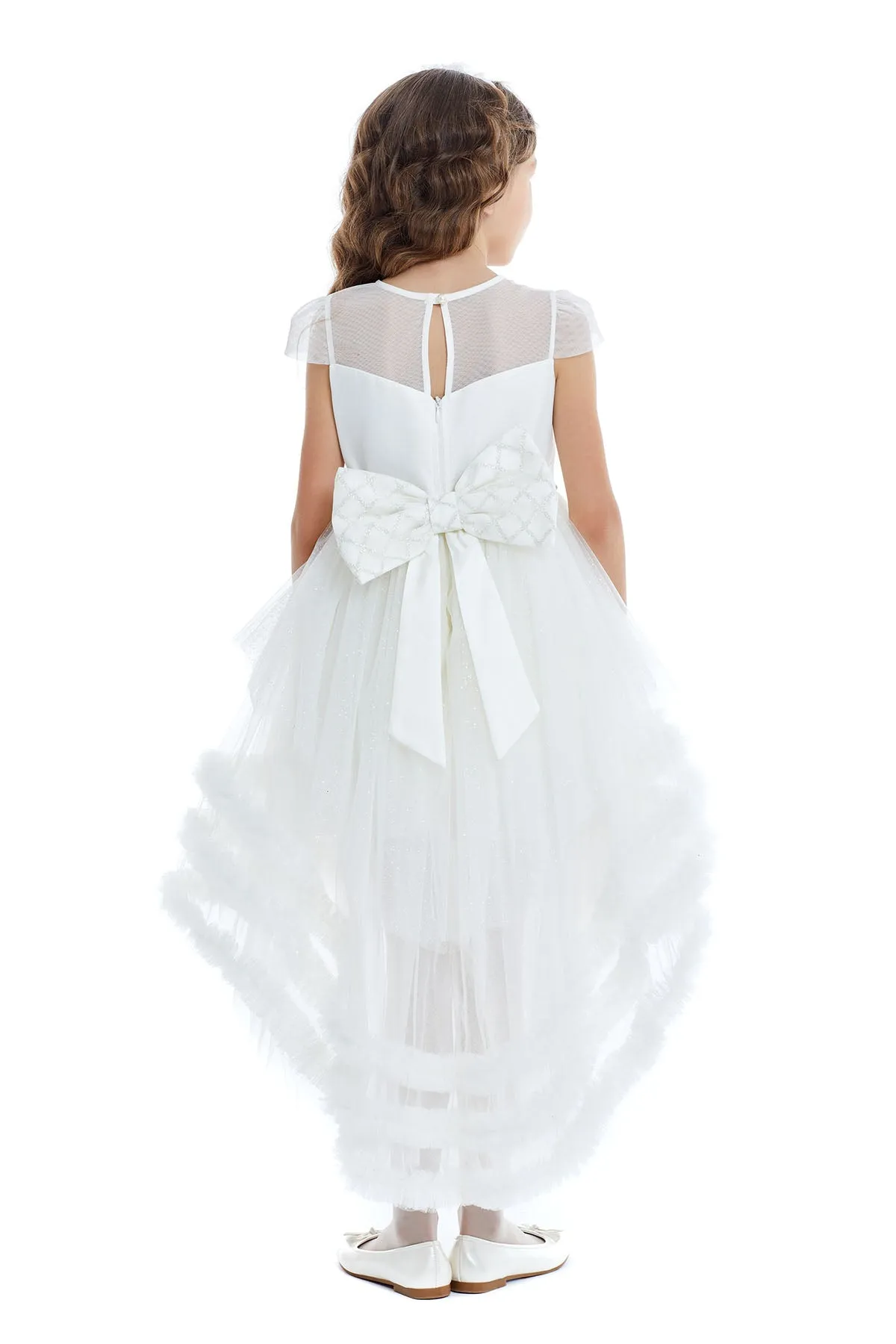 The modern princess dress for girls