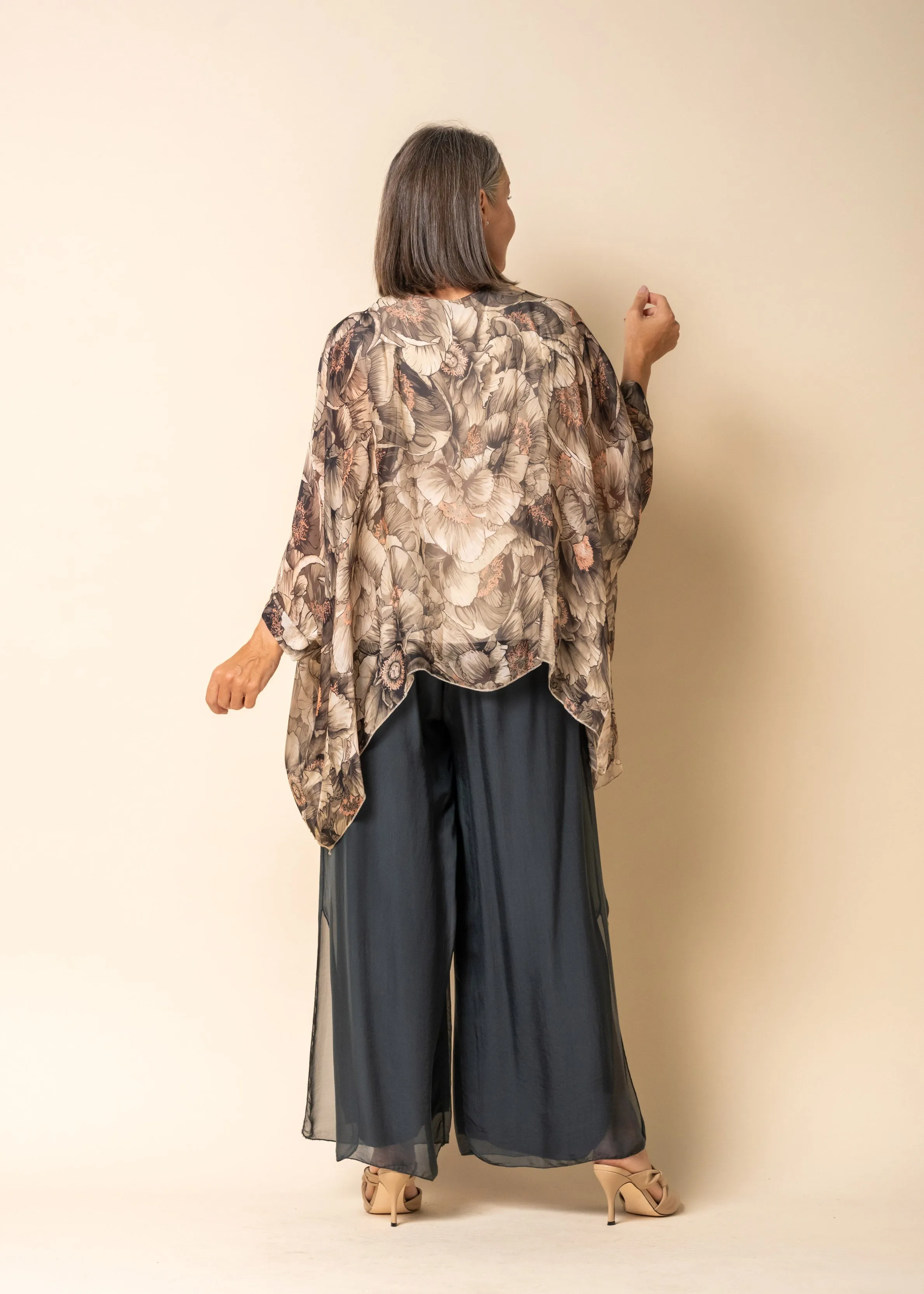 Thea Silk Top in Mocha