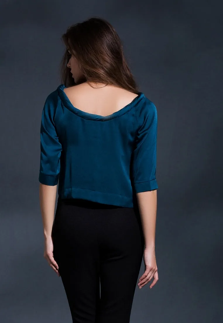 Twisted round neck cropped top