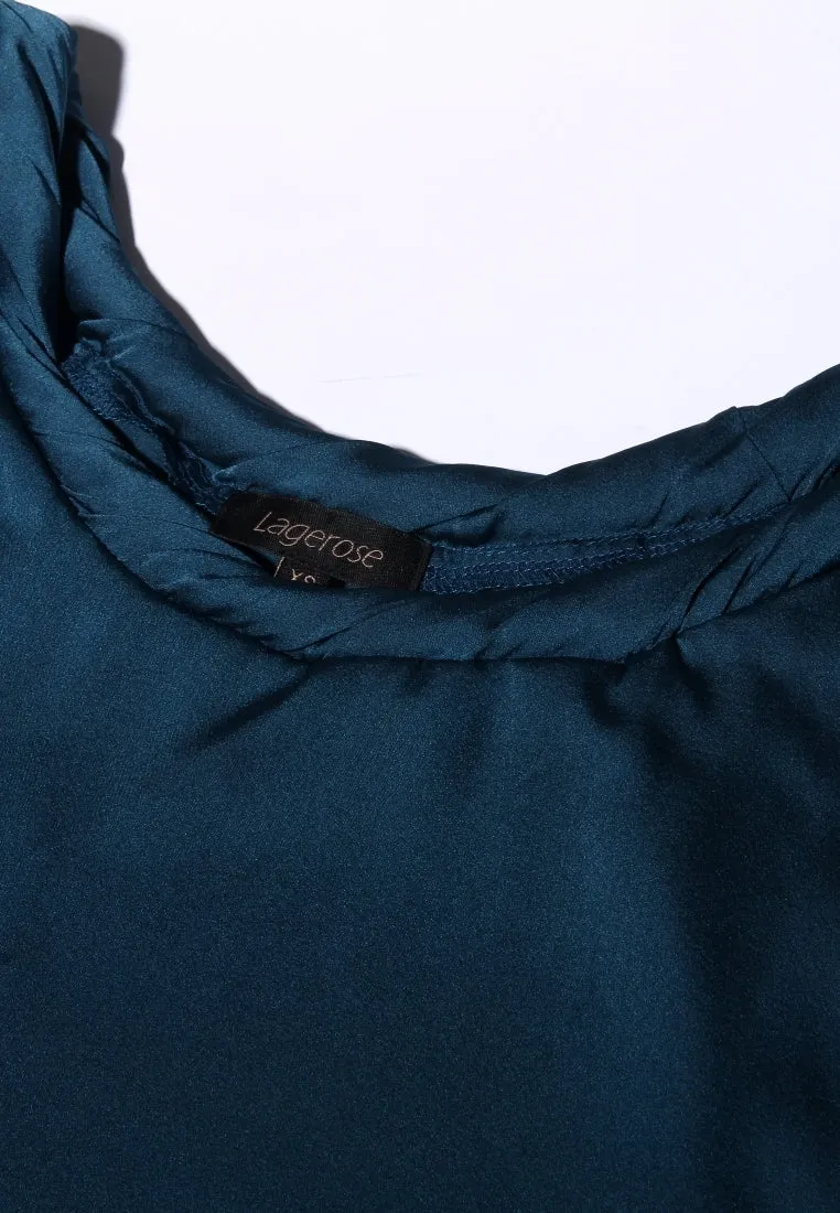 Twisted round neck cropped top