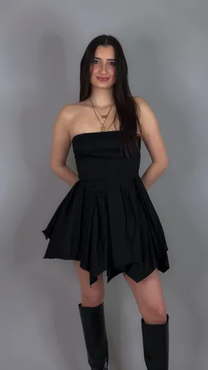 Unforgettable Black Strapless Dress