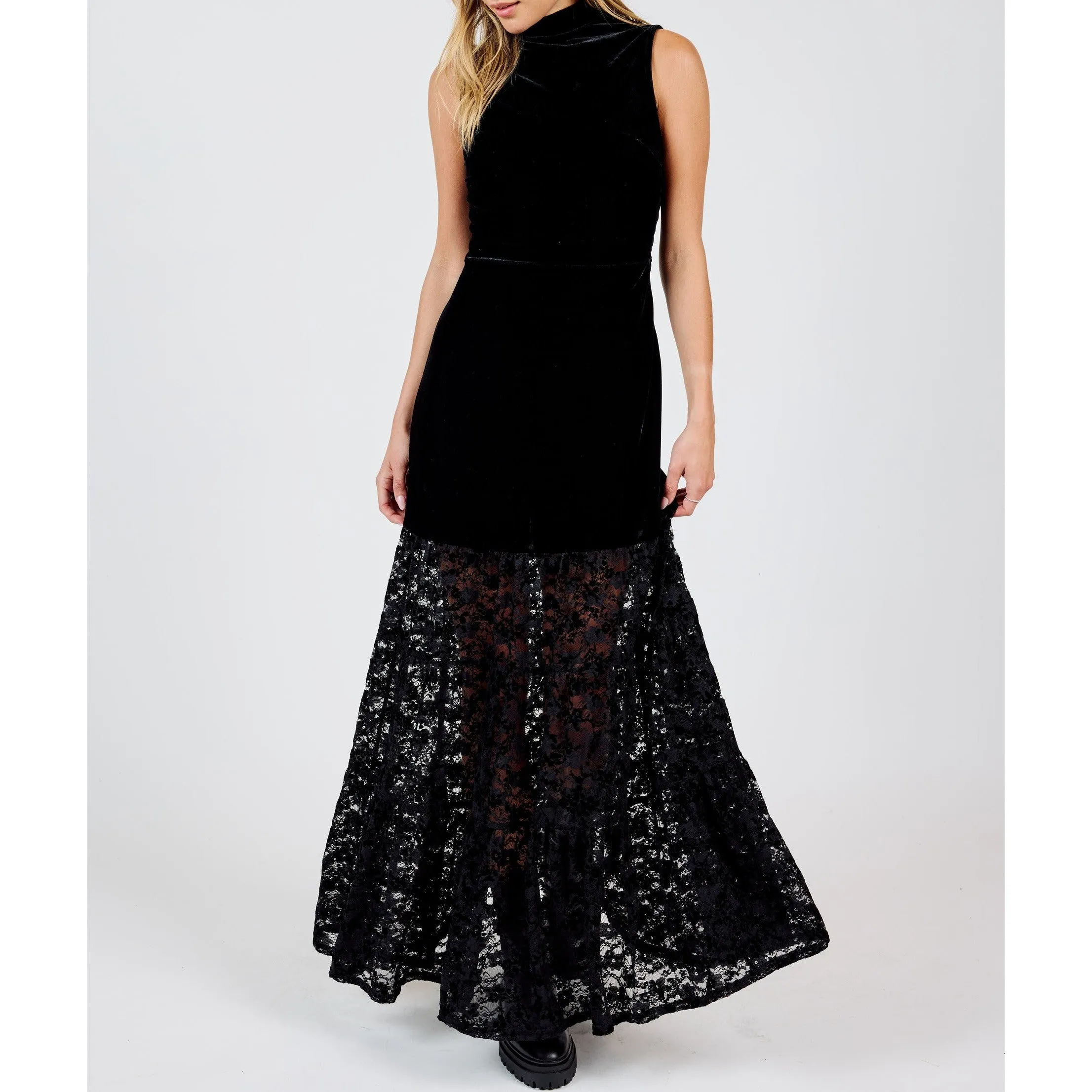 VELVET LACE CONTRAST MAXI DRESS