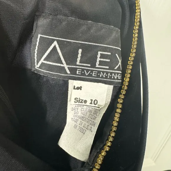 Vintage Alex Evenings Black Velvet Mini Pencil Dresss Gold Beading Size 10