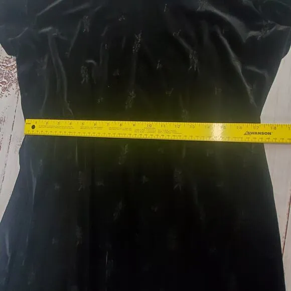 Vtg Molly Malloy 16 Black Crushed Velvet Dress Whimsigoth Subtle Floral Embossed