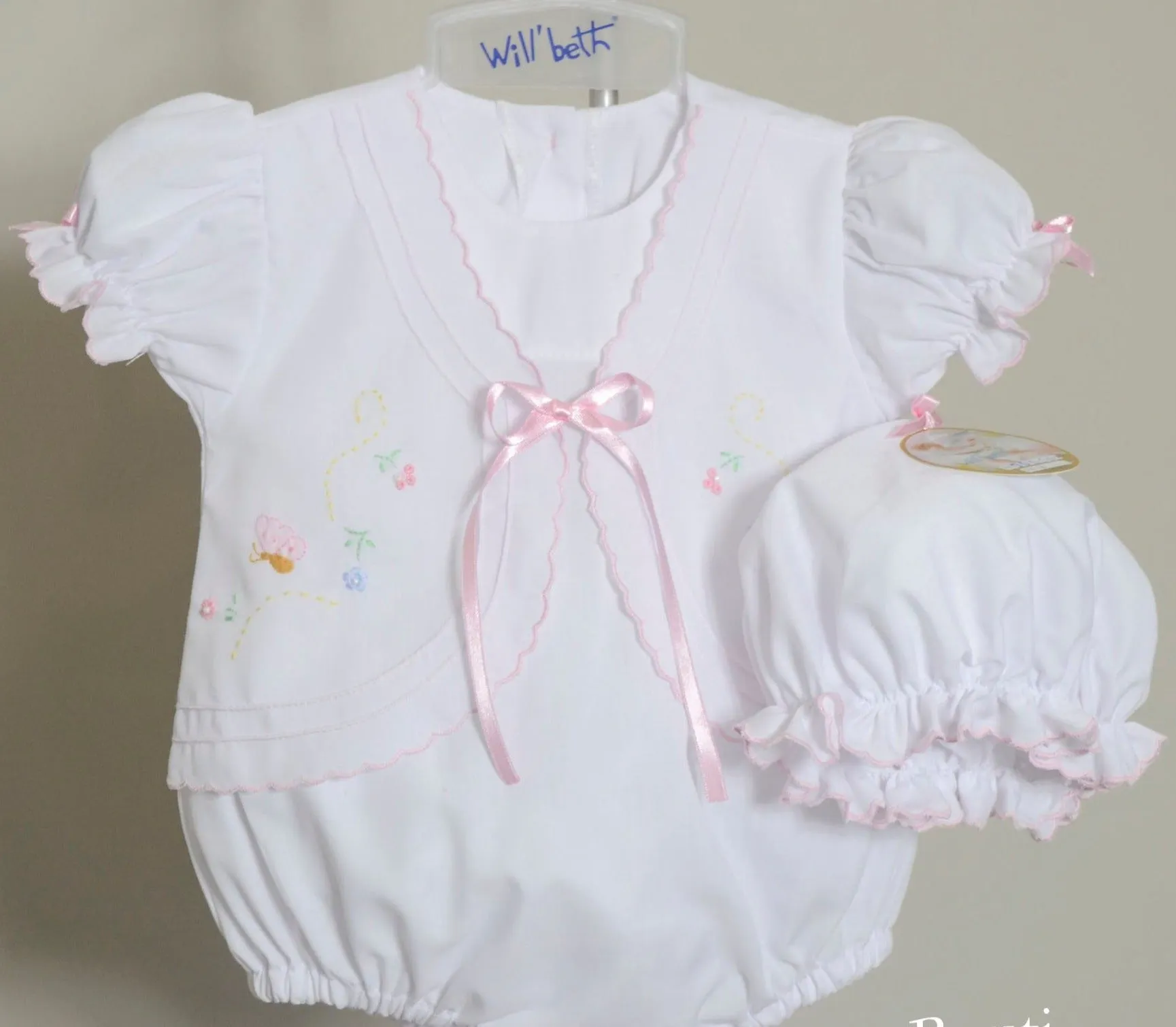 Will'beth Girls Butterfly Bubble Romper & Vintage Cap Preemie & Newborn