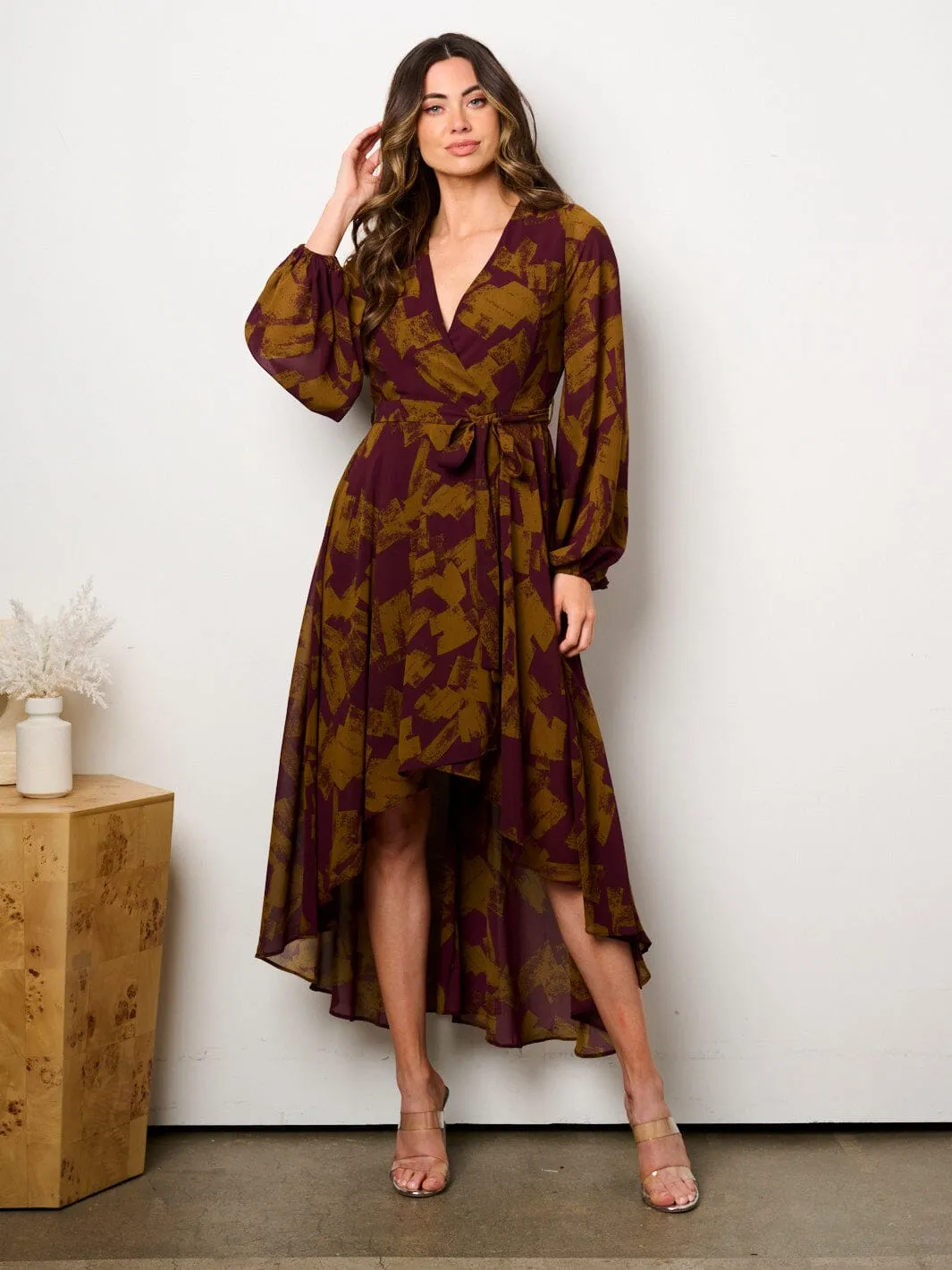 WOMEN'S LONG SLEEVE SELF TIE HIGH-LOW MULTI PRINT SURPLICE MIDI DRESS