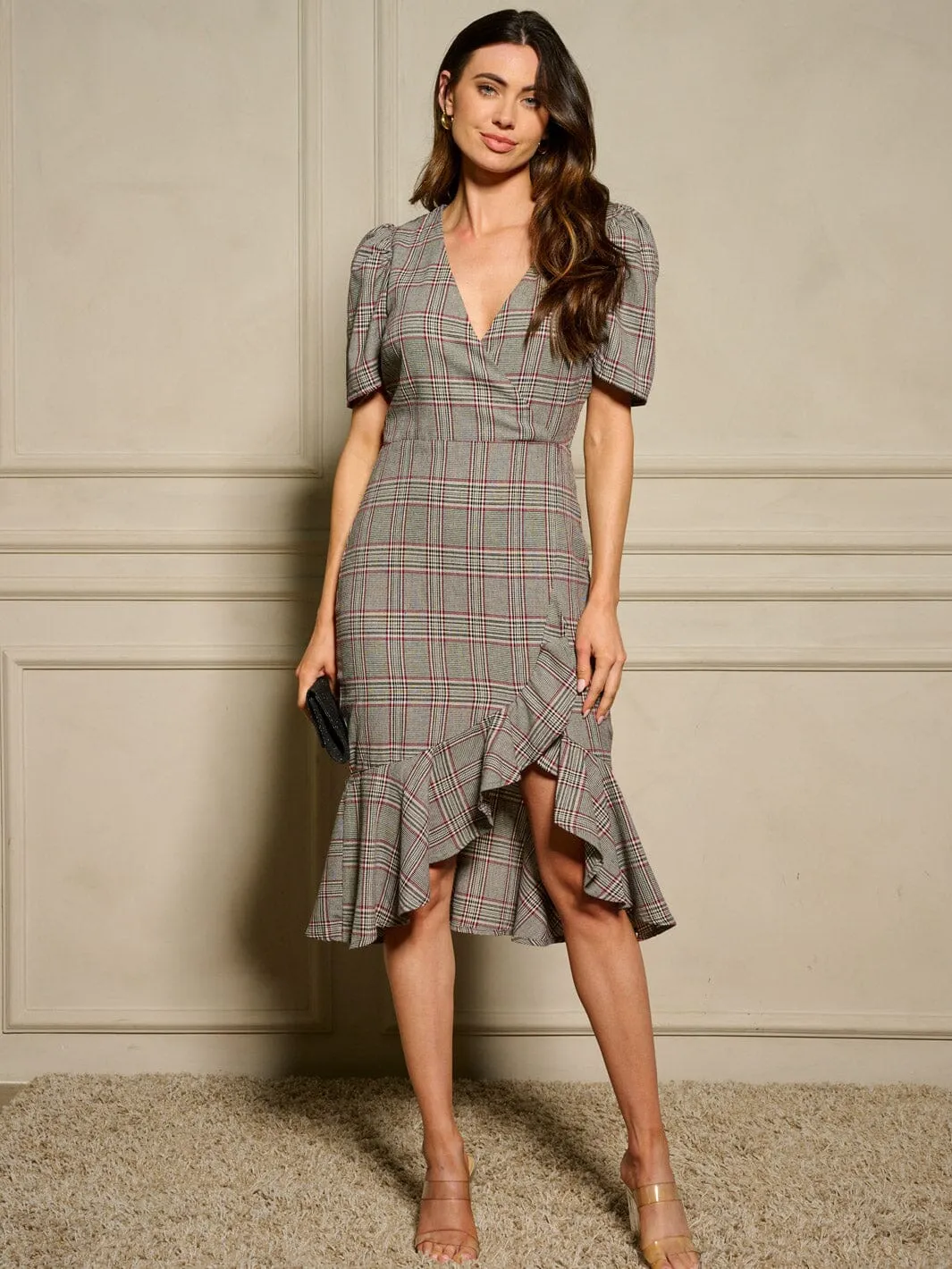 WOMEN'S SHORT SLEEVE SURPLICE RUFFLE BOTTOM HEM PLAID MIDI DRESS