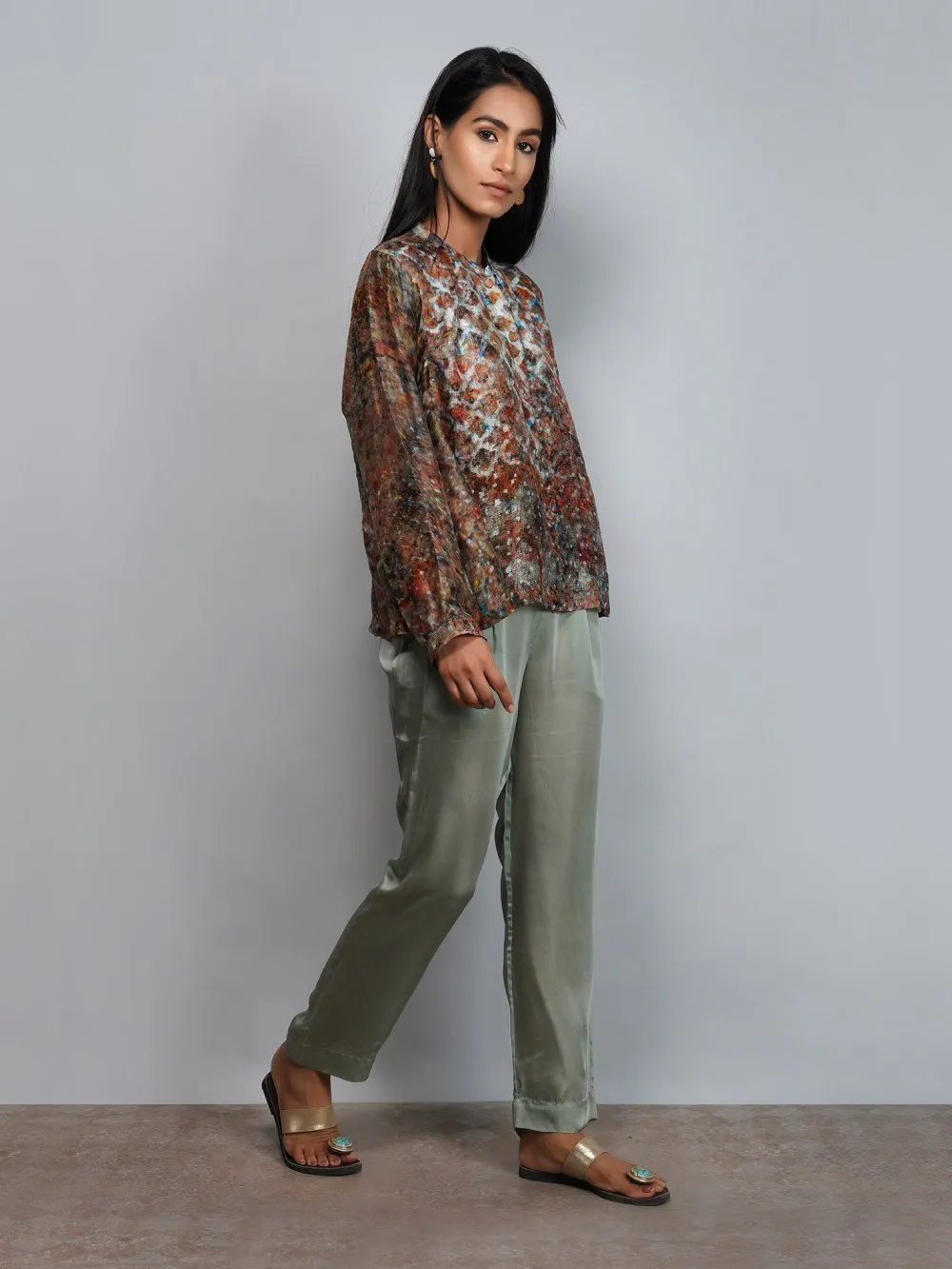 Yavi   I   Silk Printed Top With Solid Pant