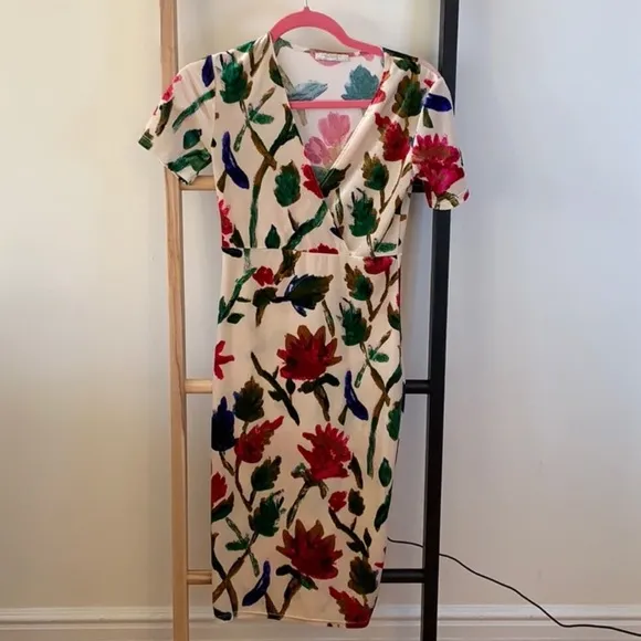 ✨ZARA✨Floral Velvet Midi Dress